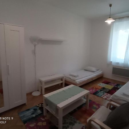 Gizella Apartman Eger Extérieur photo