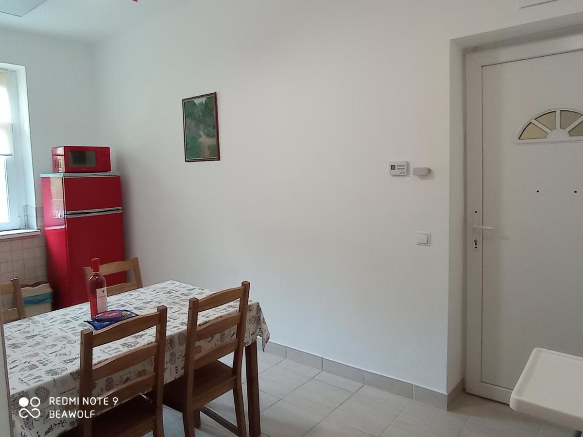 Gizella Apartman Eger Extérieur photo