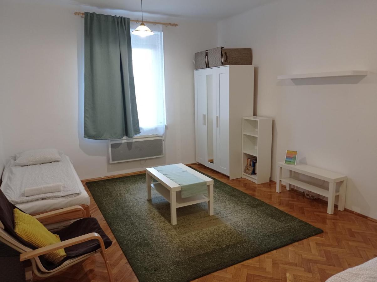 Gizella Apartman Eger Extérieur photo