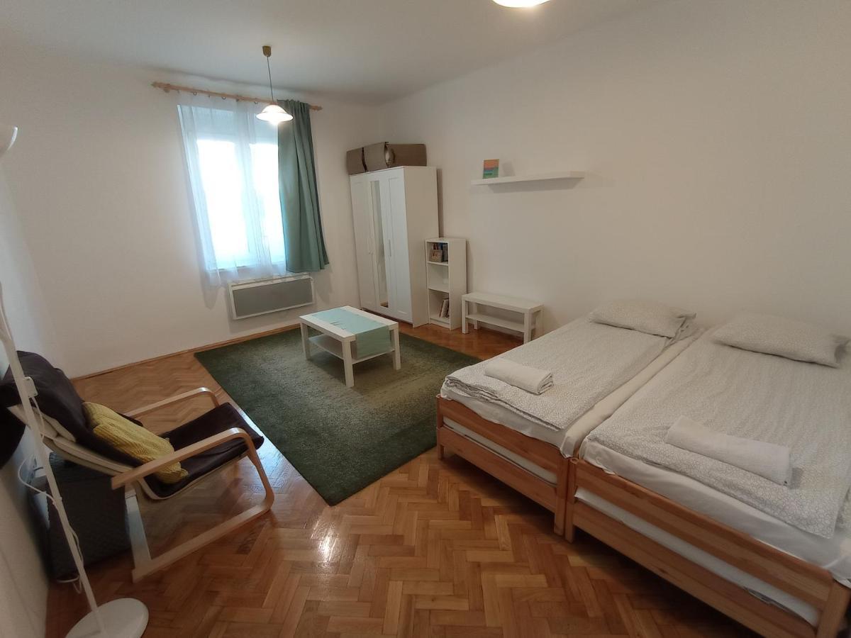 Gizella Apartman Eger Extérieur photo